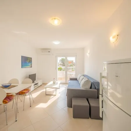 Modern In Vrsi, 45 M², Spacious Terrace Appartement *