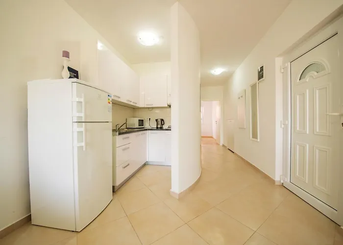 Modern In Vrsi, 45 M², Spacious Terrace * ヴーシ